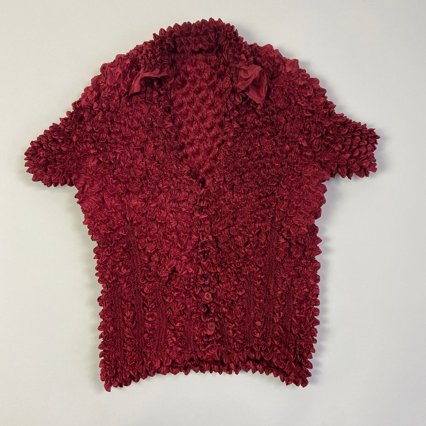 90s Crinkle Popcorn Stretch Shirt - Size S to L
