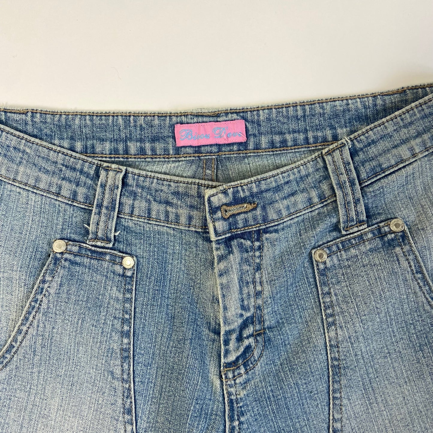 00s Flared Jeans With Pink Details - Size 6/8