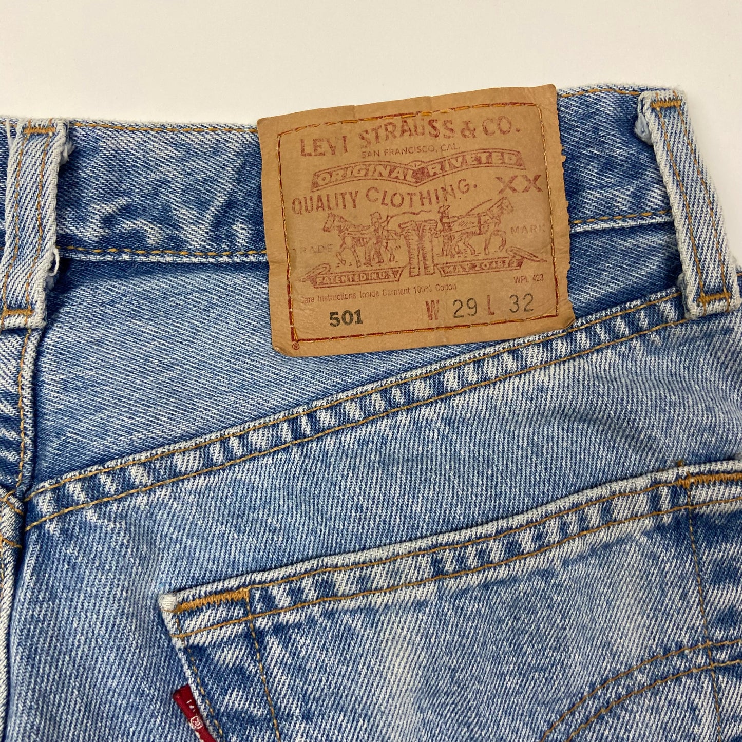 Vintage Levi's 501 Jeans - W27