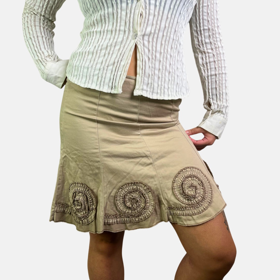 00s Mini Skirt - Size M - Funky Cat