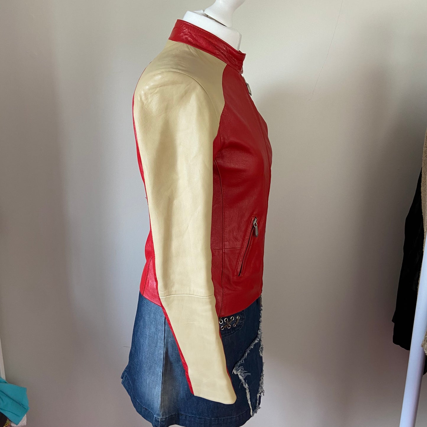 00s Red & Beige Leather Racer Motorcycle Jacket - Size S