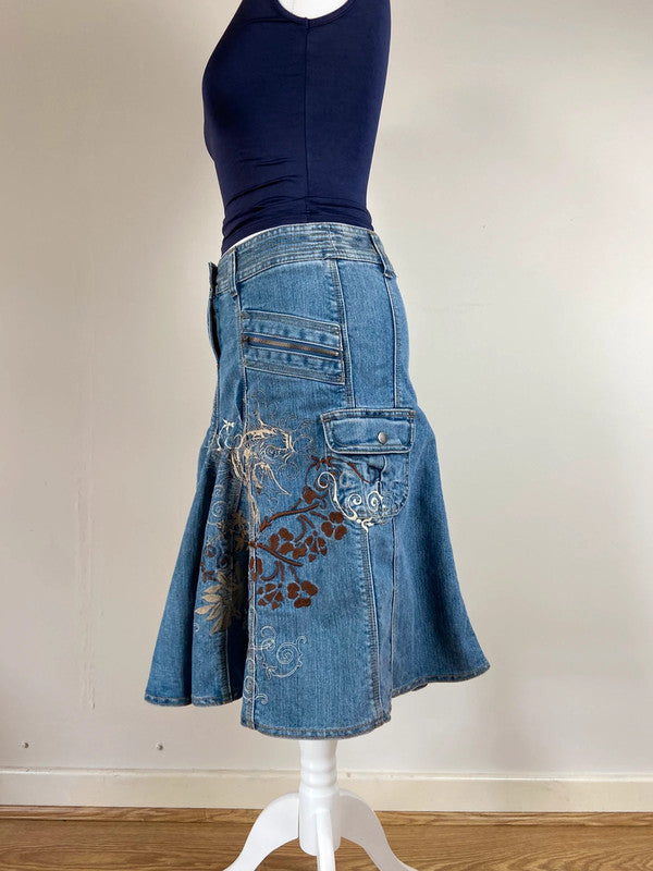 00s Flared Denim Skirt - Size 6/8