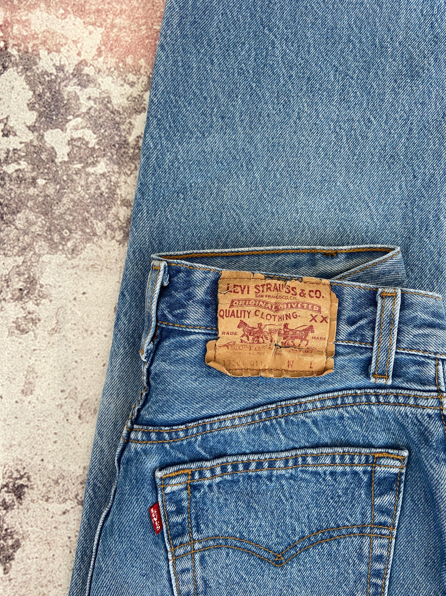 Vintage 80s Levi's 17501 Jeans W28 - Made in USA - Funky Cat