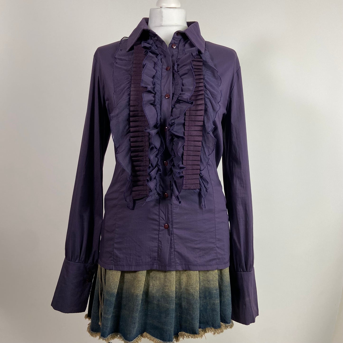 00s Purple Ruffled Button Up Shirt - Size L