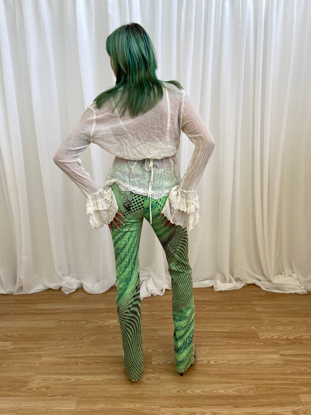 Vintage 00s Abstract Print Trousers - Size UK 6