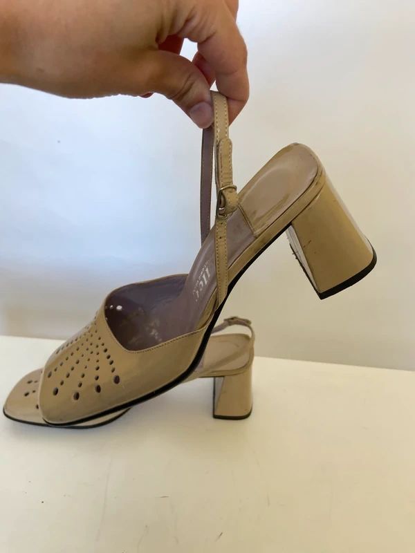Vintage 90s Mary Jane Heels - Size UK 6