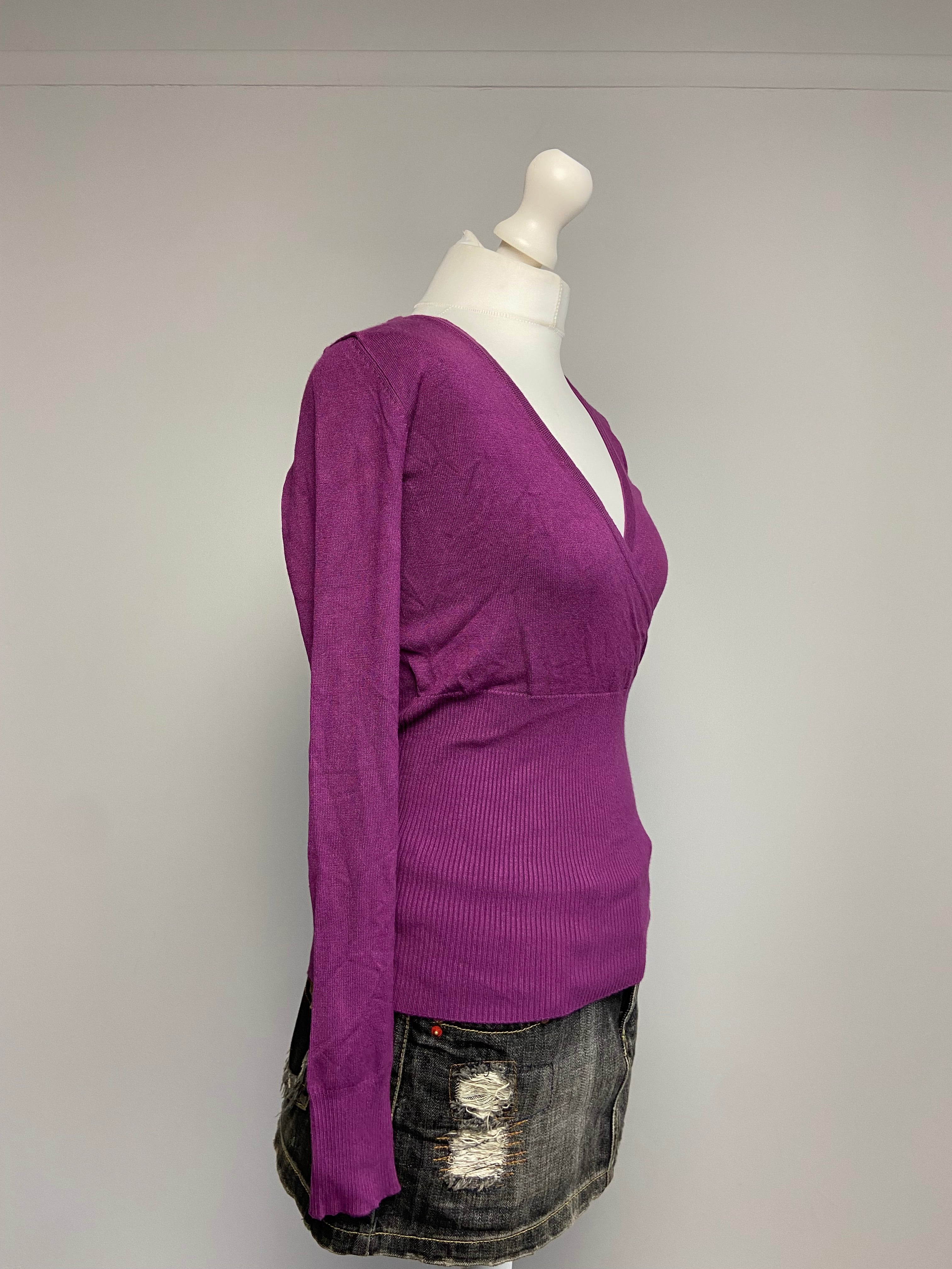 Vintage 00s Wrap Style Top - Size S - Funky Cat