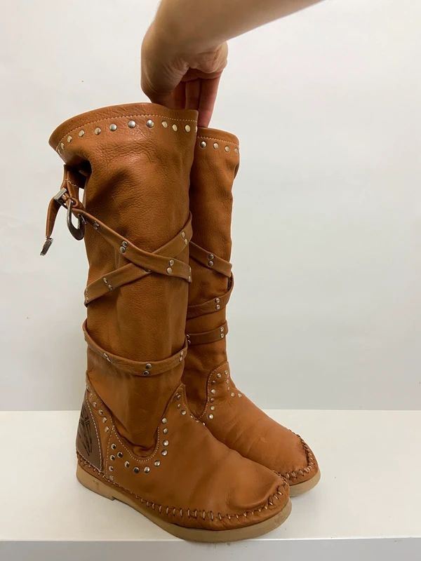Vintage Studded Buckle Boots - Size 4 - Funky Cat