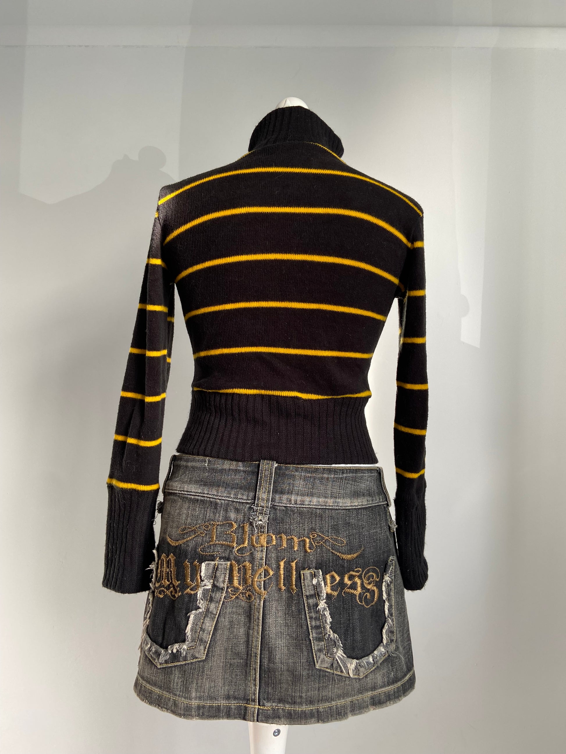 Vintage 00s Striped Zip Up Top - Size XS - Funky Cat