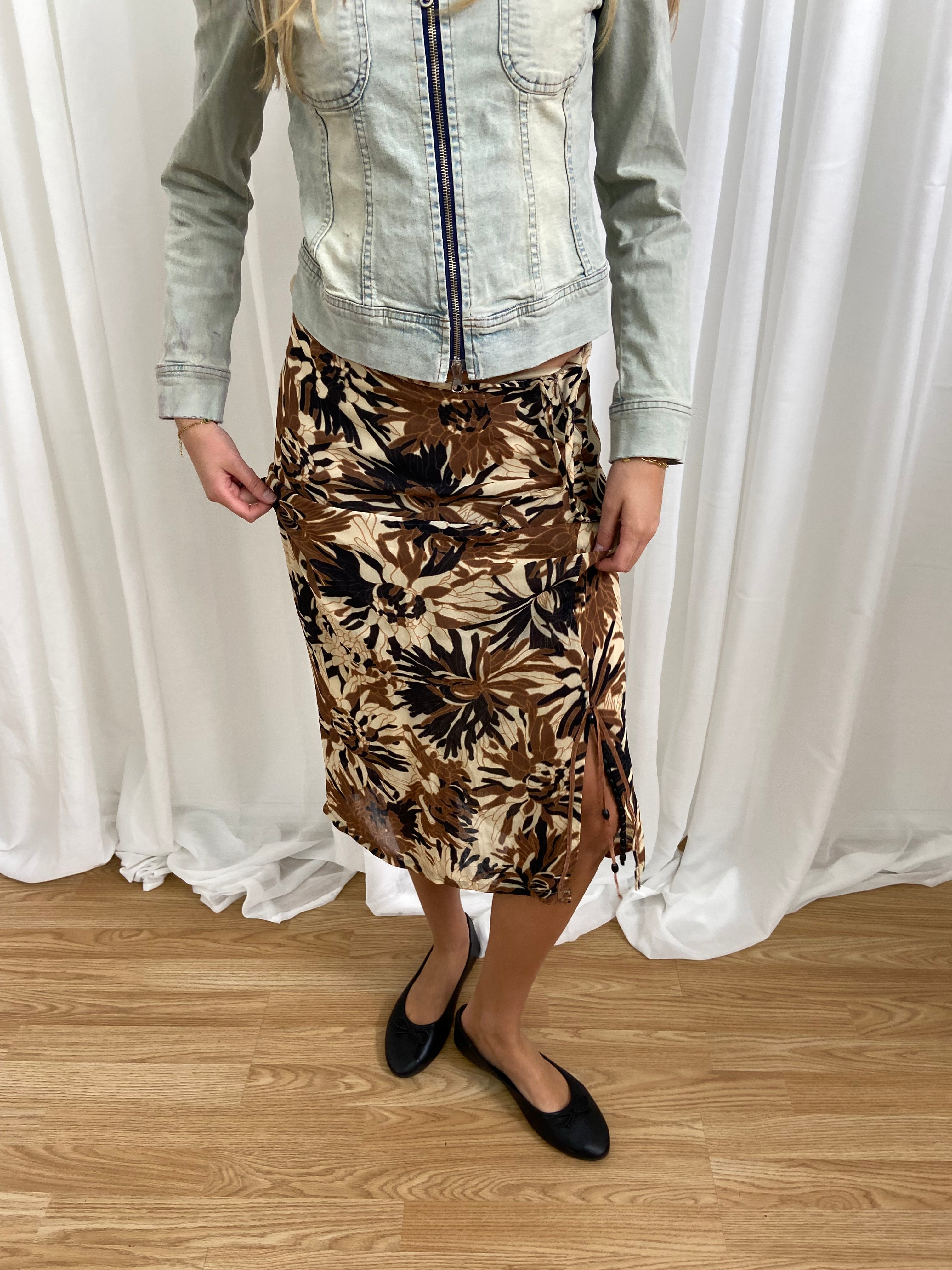 Vintage 00s Floral Midi Skirt - Size UK 8