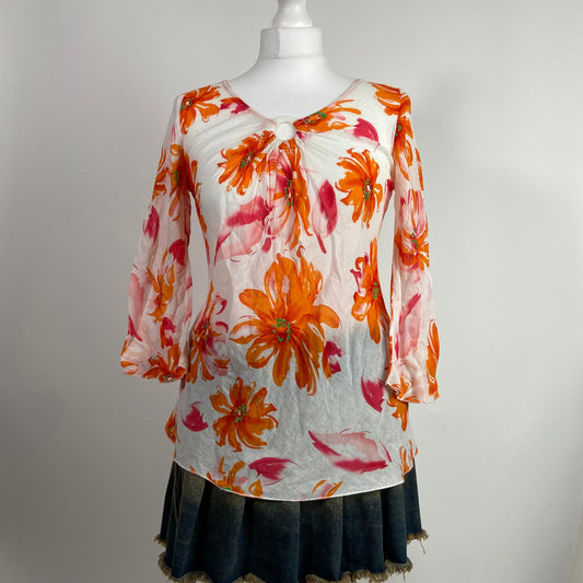 00s White and Orange Floral O ring Top - Size M