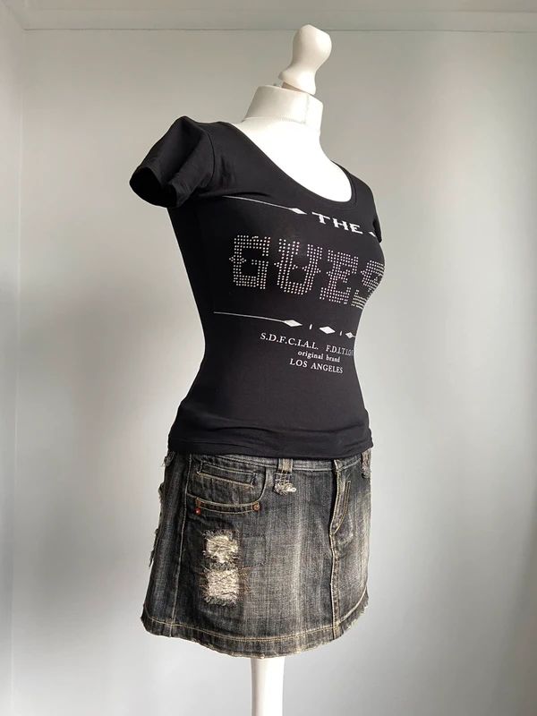Vintage 00s Guess Baby Tee - Size S - Funky Cat
