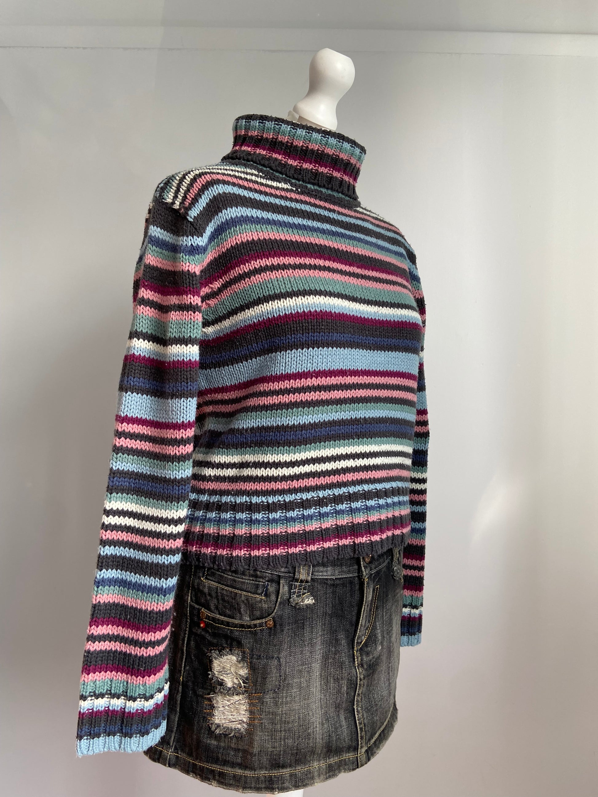 Vintage 00s Stripey Jumper - Size M - Funky Cat