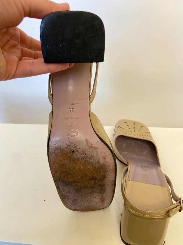 Vintage 90s Mary Jane Heels - Size UK 6