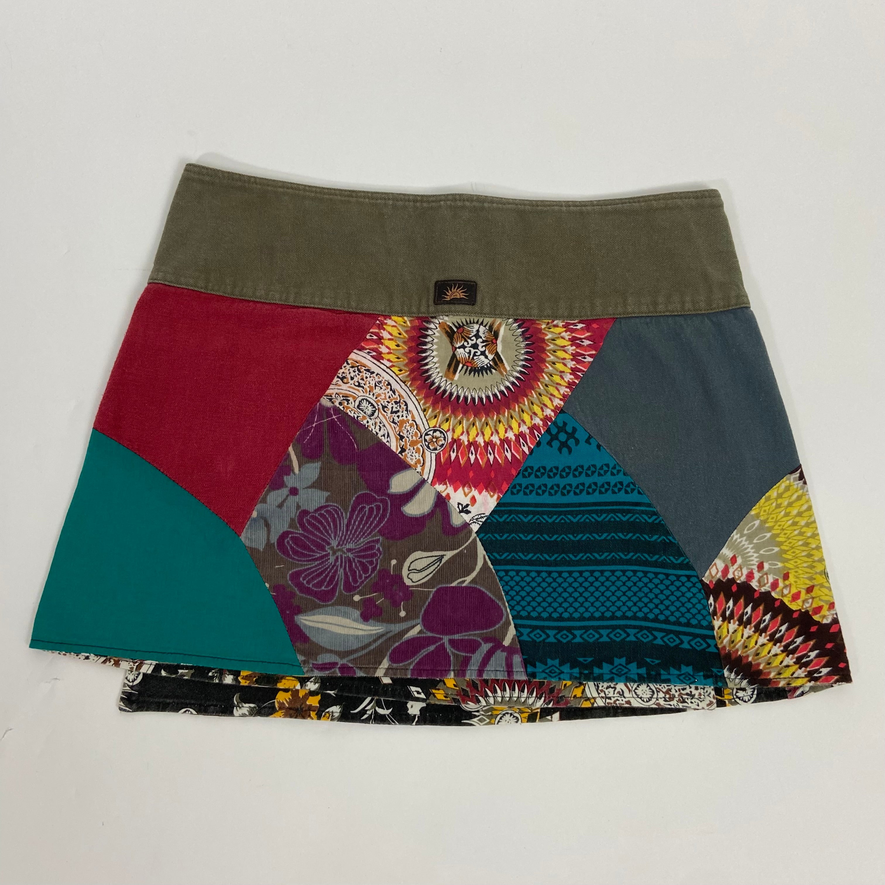 00s Reversible Patchwork Mini Skirt - One Size - Funky Cat