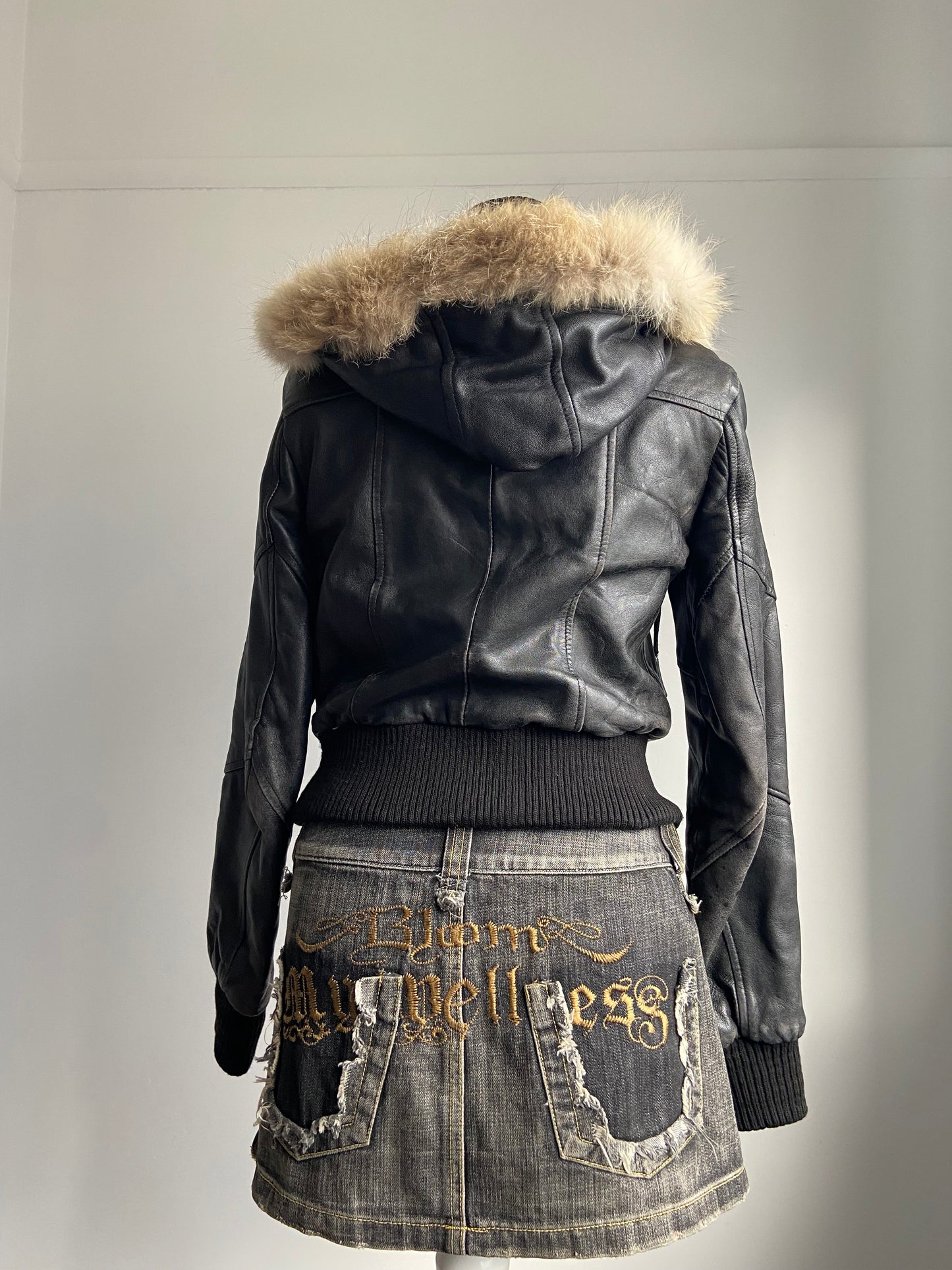 Vintage 00s Fur Hooded Leather Jacket - Size S