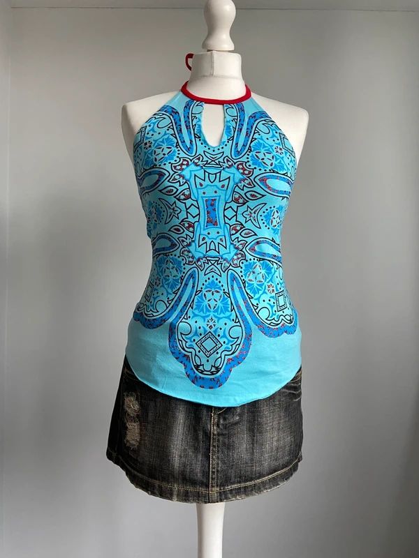 Vintage 00s Graphic Printed Flower Halterneck Top - Size S - Funky Cat