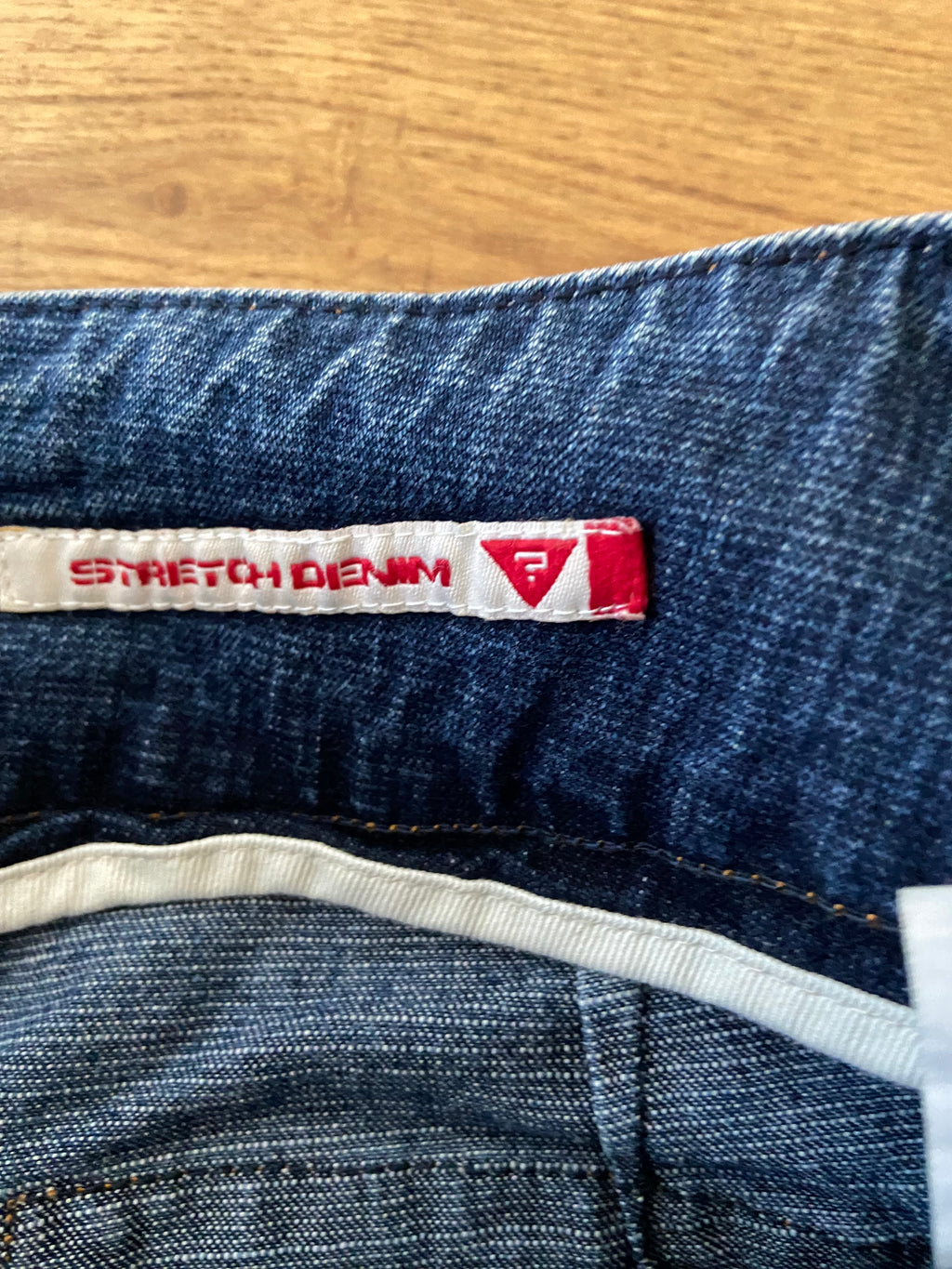 Vintage Guess Bootcut Jeans - Size 10