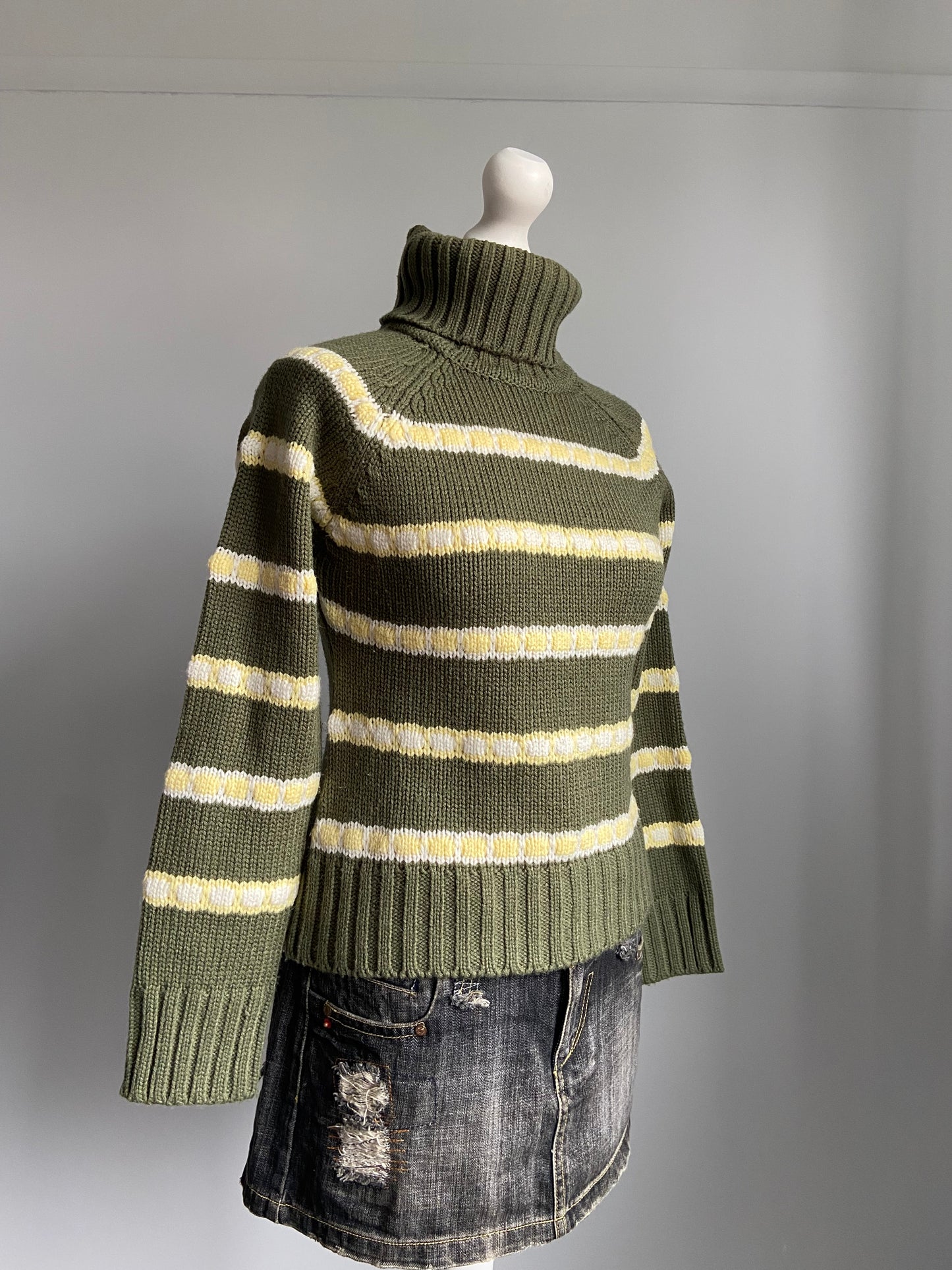 Vintage 00s Stripey Knit Jumper - Size M - Funky Cat