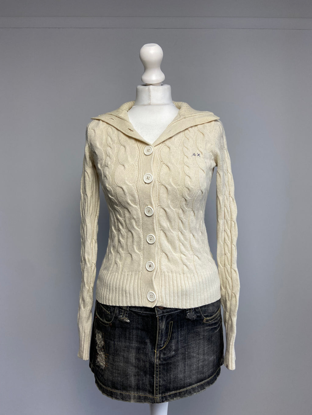 Wool Knit Cardigan - Size S - Funky Cat