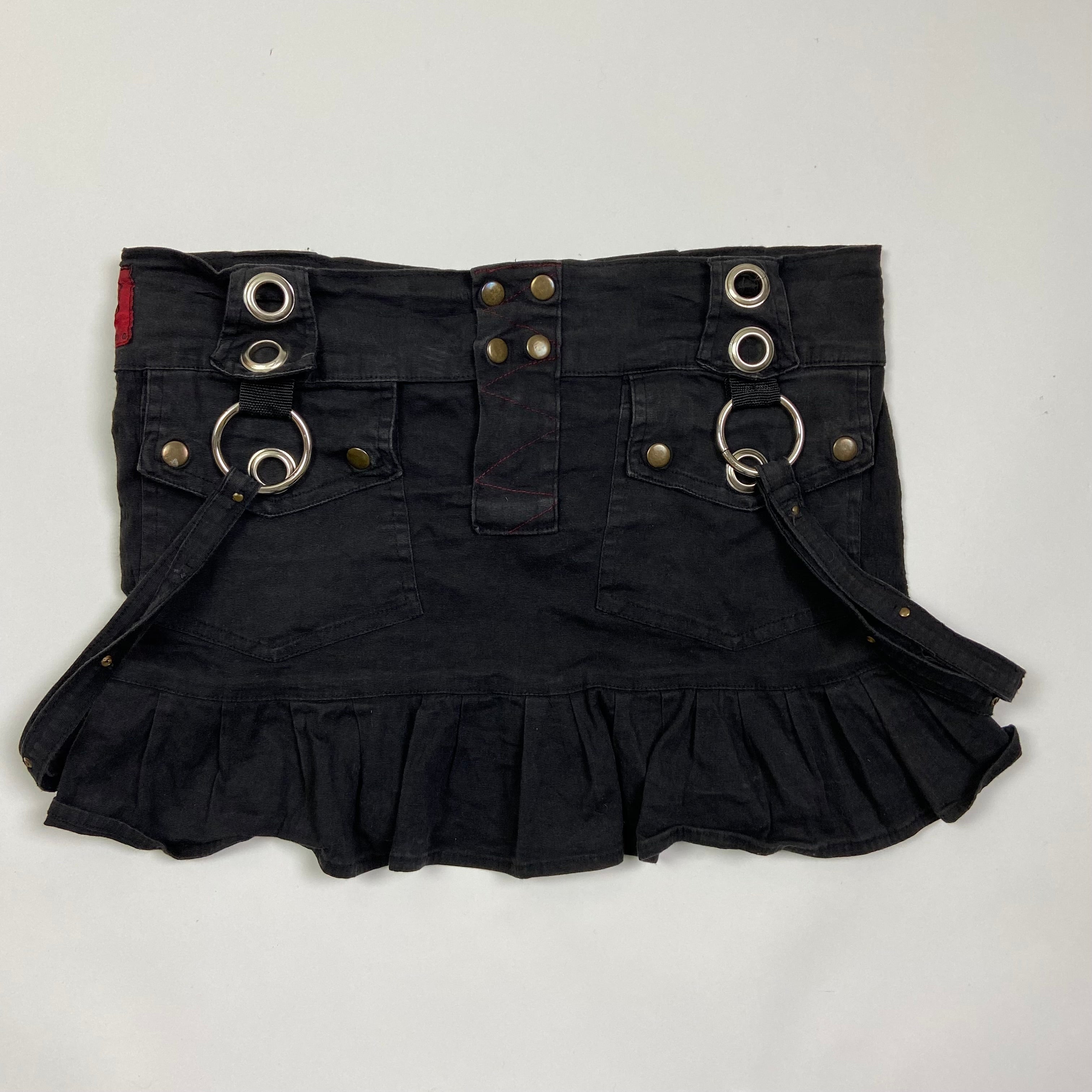 00s Ruffled Mini Skirt With Buckes - Size 6/8 - Funky Cat