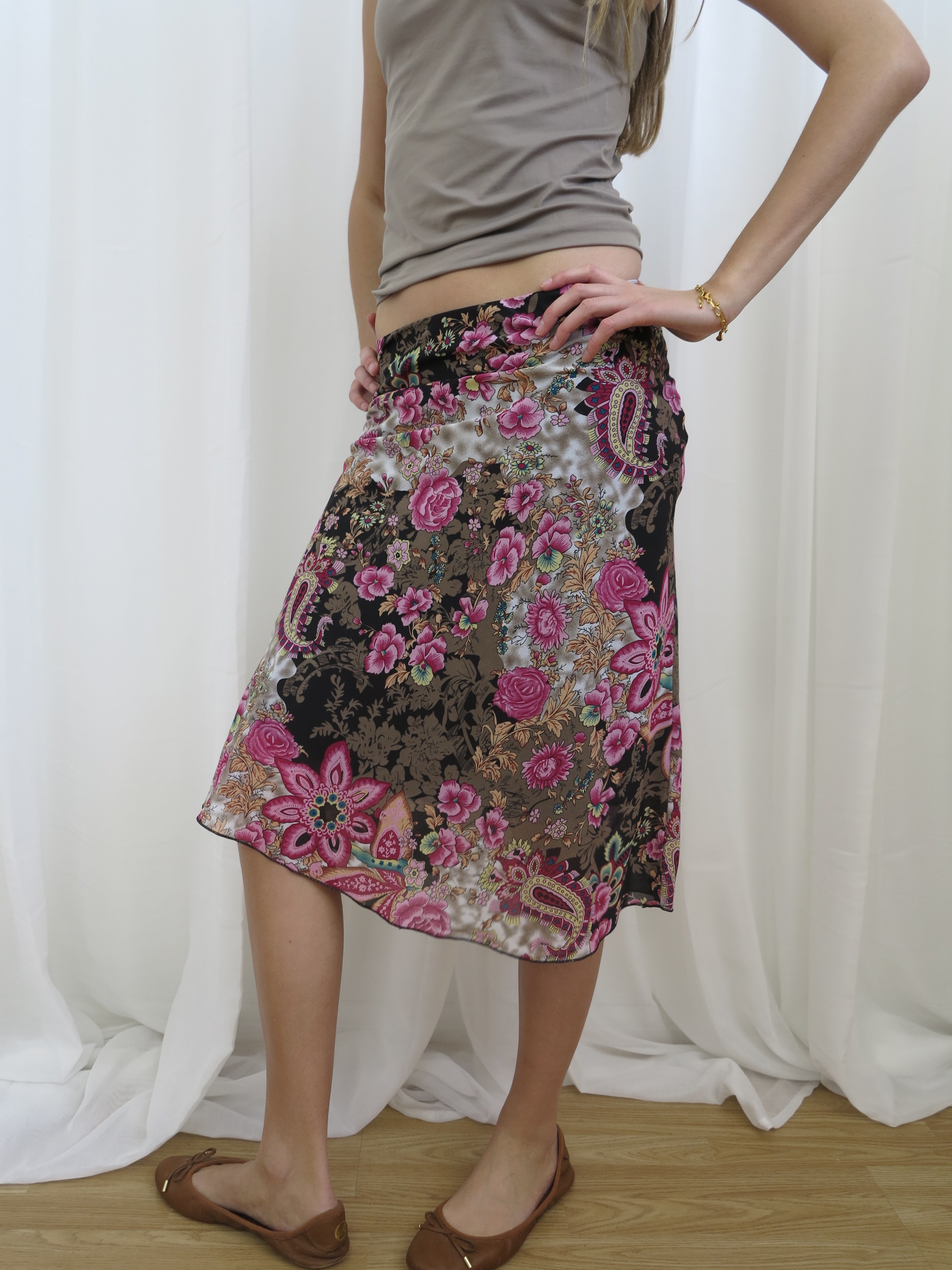 Vintage 00s Floral Mesh Skirt - Size 10-12 - Funky Cat
