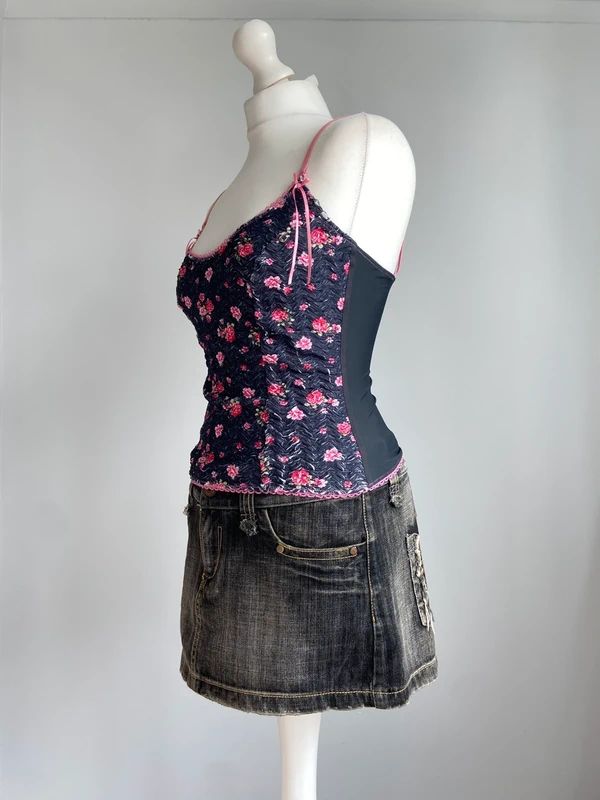 Vintage 00s Floral Cami Top - Size S/M - Funky Cat