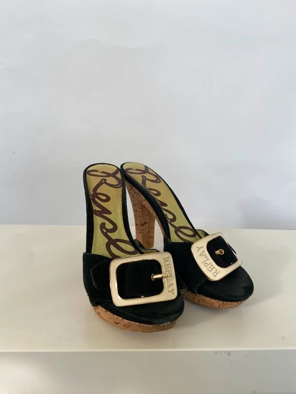 Vintage Buckle Platform Heels - Size 4 - Funky Cat