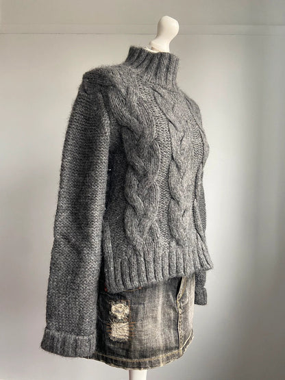 Vintage Grey Cable Knit Jumper - Size XS/S