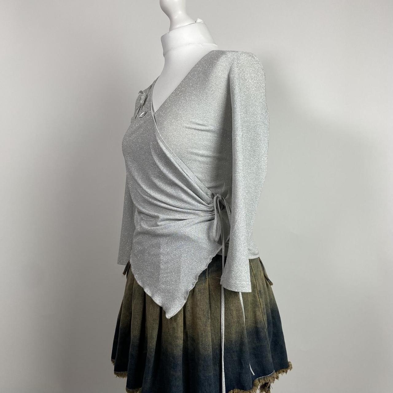 00s Silver Shimmery Top - Size S - Funky Cat