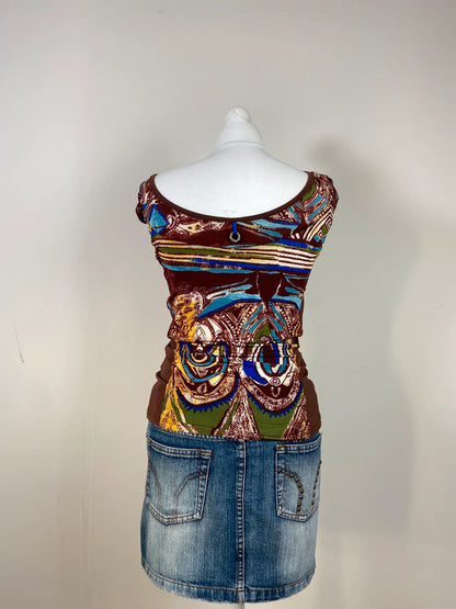 Save The Queen Embellished T-Shirt With Cup Sleeves - Size M/L