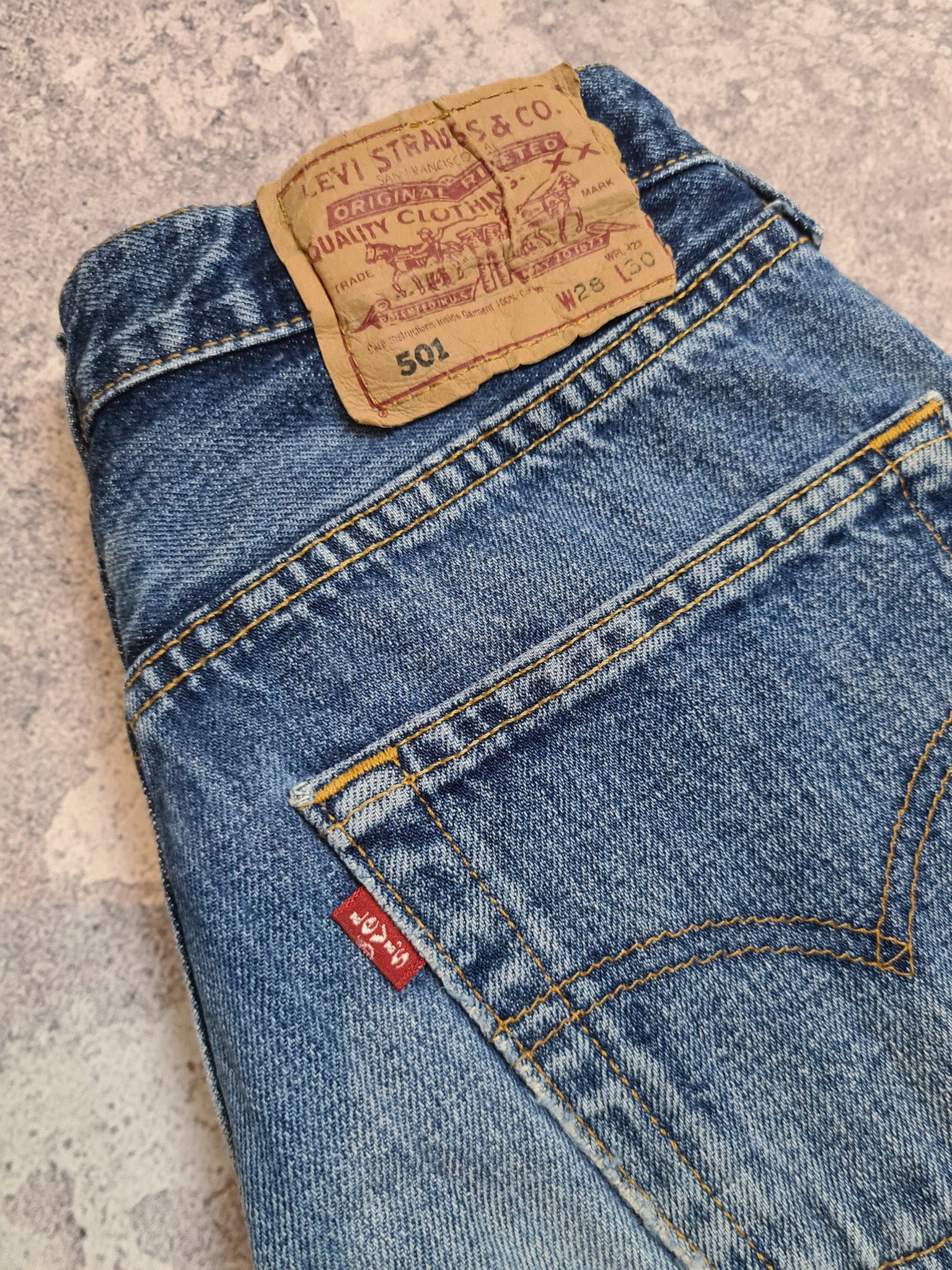 Vintage Y2K Levi's 501 Jeans W27 – Funky Cat