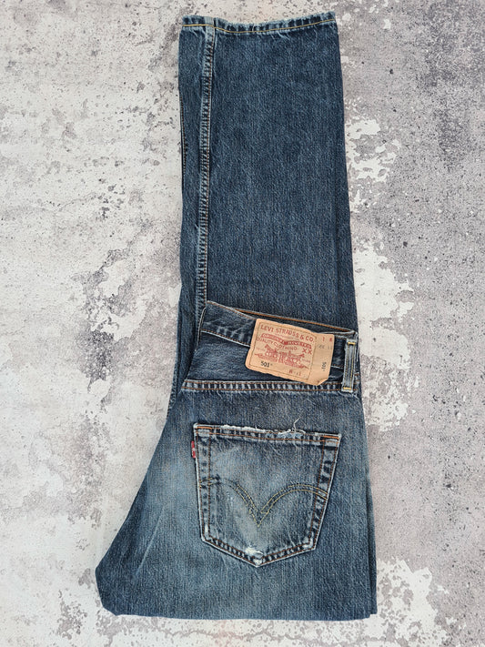 Vintage Y2K Levi's 501 distressed jeans W29 in dark blue - Funky Cat